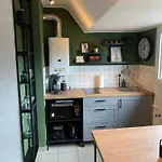 1 - Modernes Dachgeschoss-studio In Meiderich, 4,7 Km Hbf, U-bahn 250m, Flughafen Duesseldorf 28 Km, Landschaftspark 2,9 Km * 뒤스부르크