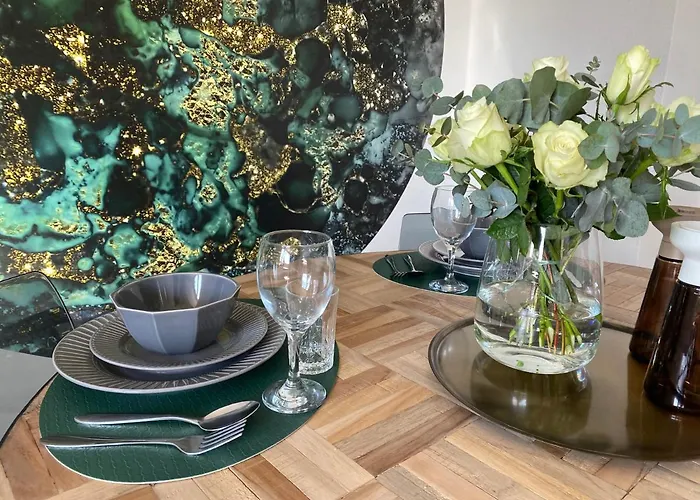 1 - Modernes Dachgeschoss-studio In Meiderich, 4,7 Km Hbf, U-bahn 250m, Flughafen Duesseldorf 28 Km, Landschaftspark 2,9 Km