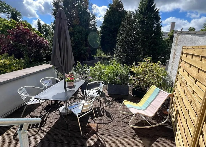 1 - Modernes Dachgeschoss-studio In Meiderich, 4,7 Km Hbf, U-bahn 250m, Flughafen Duesseldorf 28 Km, Landschaftspark 2,9 Km * דיסבורג